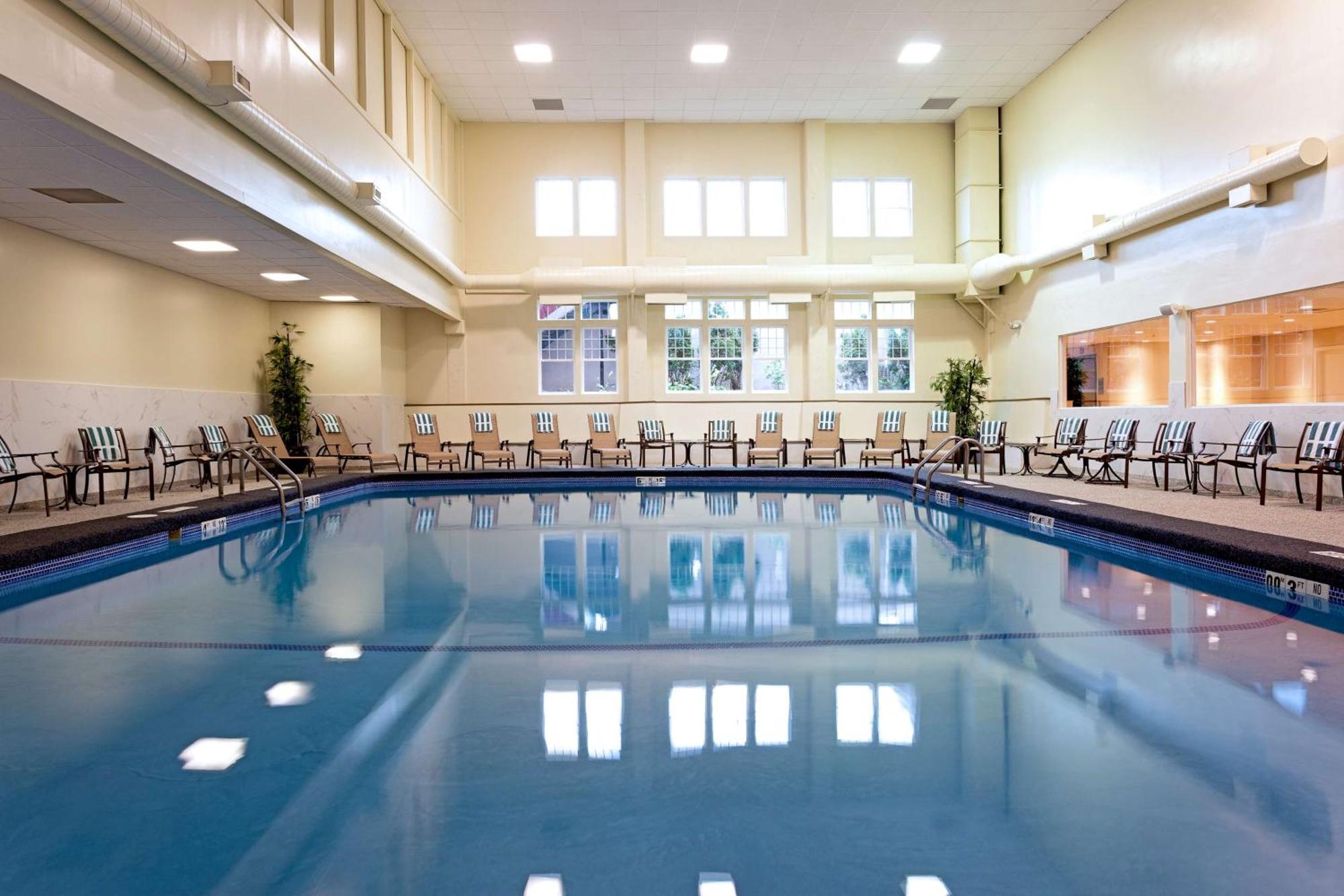 Hotel Doubletree By Hilton Cape Cod - Hyannis Exteriér fotografie