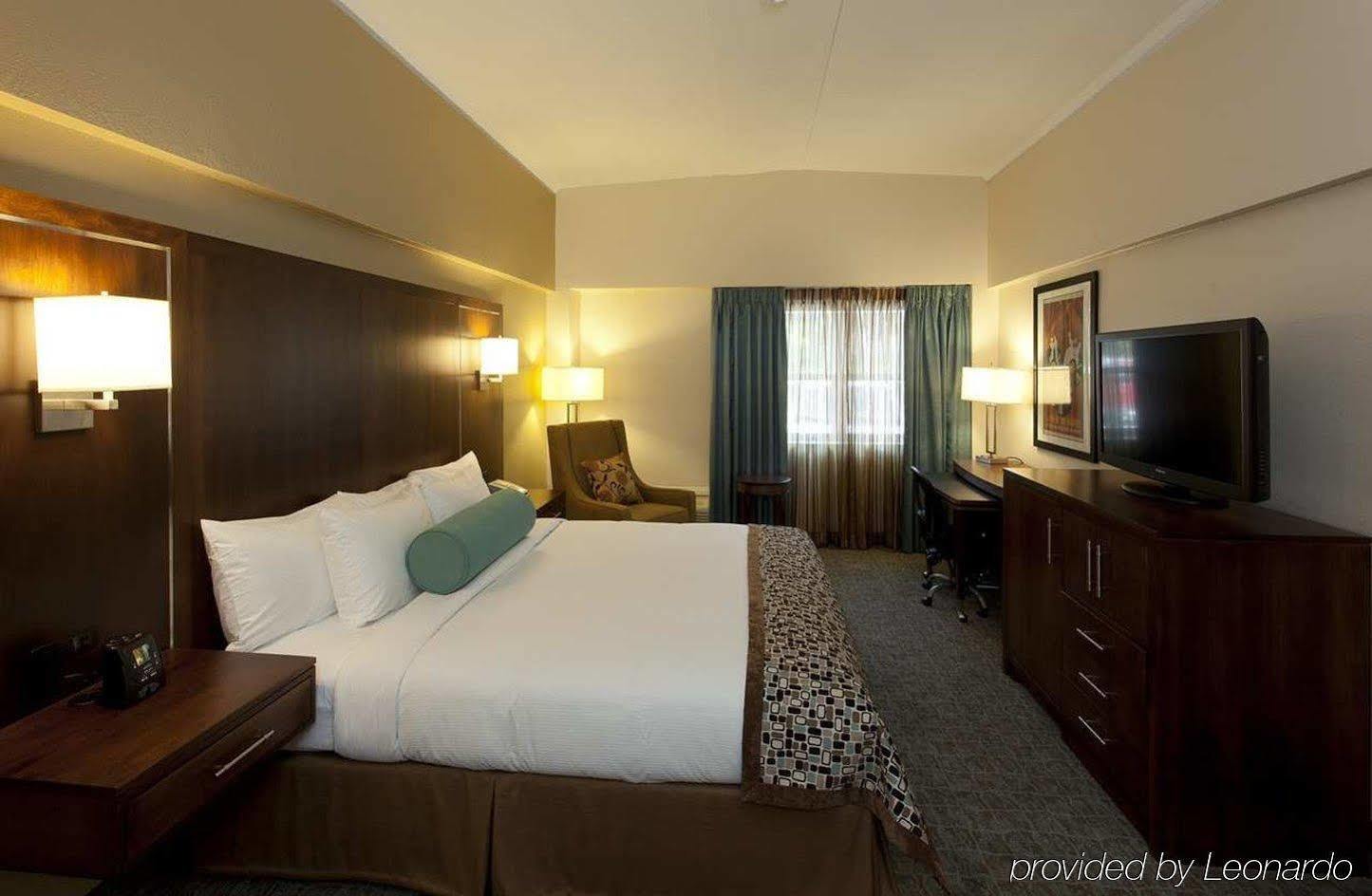 Hotel Doubletree By Hilton Cape Cod - Hyannis Exteriér fotografie